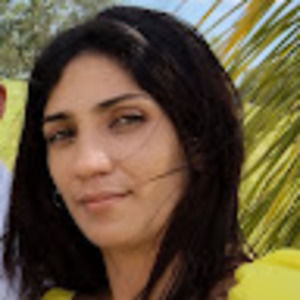 Meet your Posher, Blanca